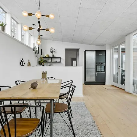 Cozy In Aakirkeby With Wifi Σπίτι διακοπών