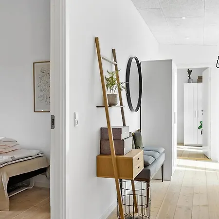 Cozy In Aakirkeby With Wifi *