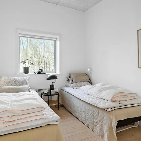 Cozy In Aakirkeby With Kitchen Holiday home Vester Somarken