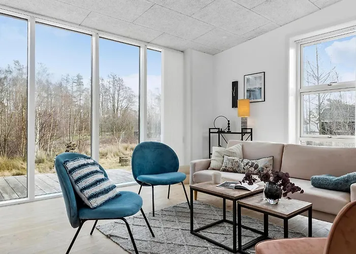 Hébergement de vacances Cozy In Aakirkeby With Wifi *